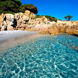 Camping Porto Sosàlinos Campeggio Cala Liberotto